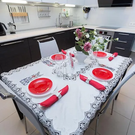 Belamorskaya Delux, 3 Apartament Mińsk