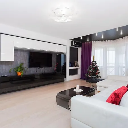 Apartament Belamorskaya Delux, 3 *
